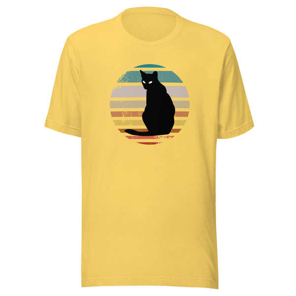 'Cat Looking Back' T-Shirt